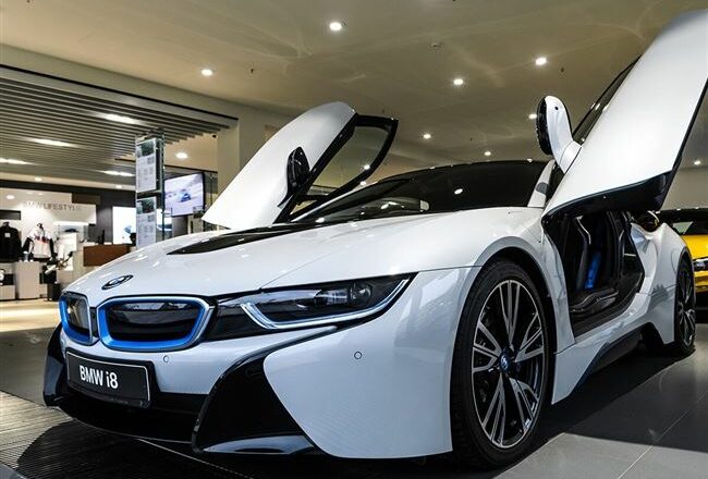 BMW i8 — автомобильный гибрид нового поколения