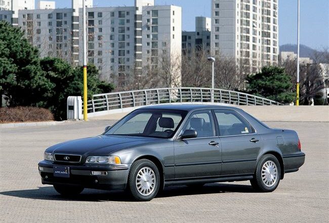 Технические характеристики и комплектации Daewoo Arcadia, (1994 – 1999), Седан