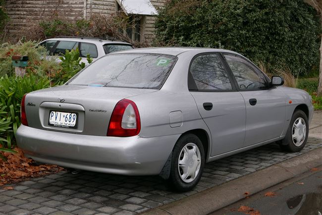 Технические характеристики и комплектации Daewoo Nubira, 2 поколение (1999 – 2003), Седан