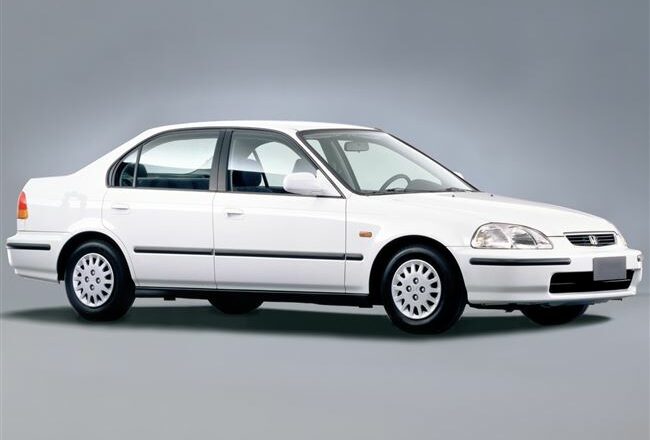 Автомобиль "Хонда-Цивик", 6 поколение - технические характеристики и отзывы