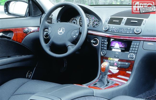 Mercedes E- class (W211) - Технические характеристики и Расход топлива - CarsoPedia